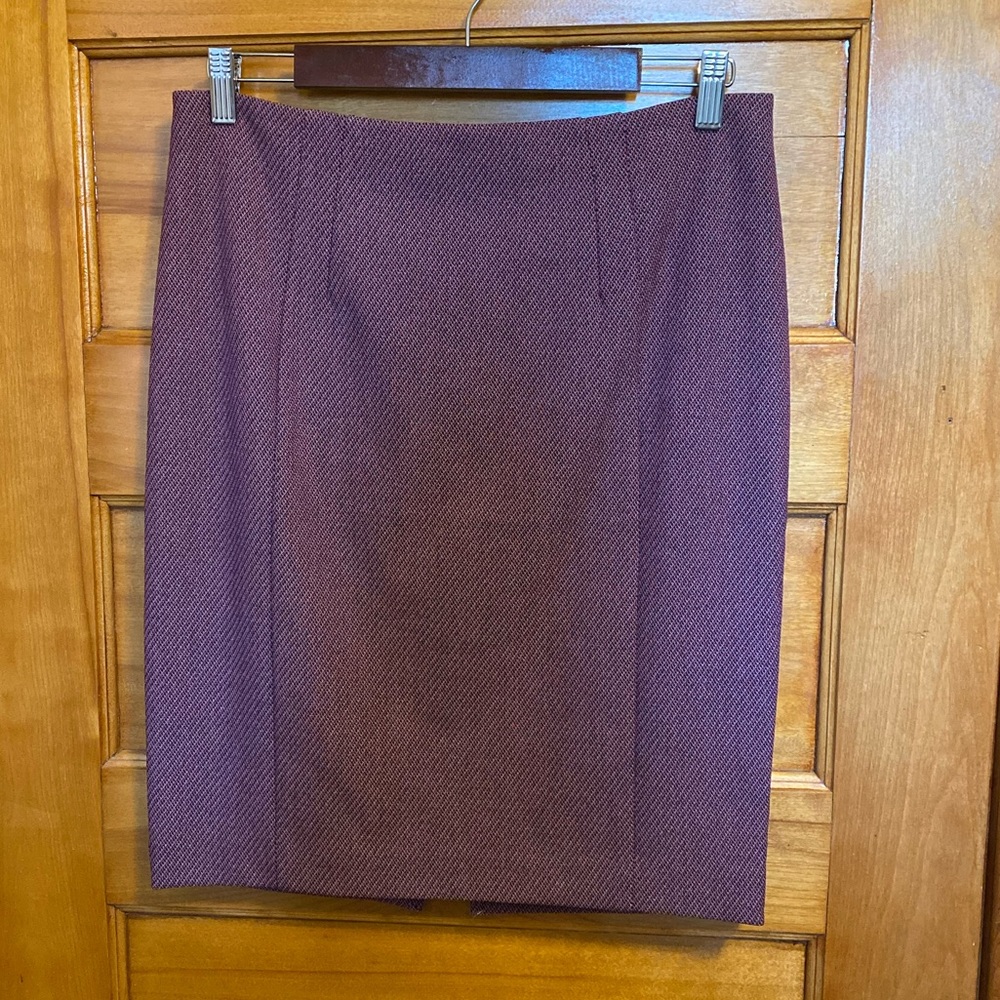 Express High Waisted Twill Seamed Pencil Skirt - Picture 5 of 7